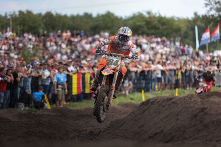 MXGP, Herlings lo hace de nuevo y Lucas Coenen en MX2