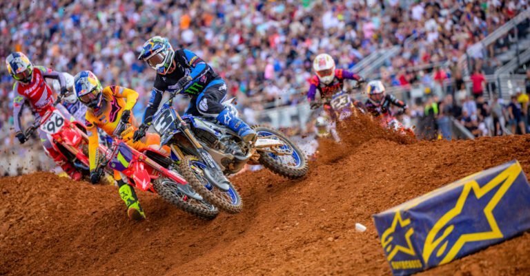 Analizamos las carreras de Tomac y Jett Lawrence en Charlotte