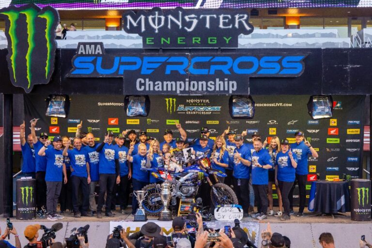 Webb en 450, Vialle 250 East y Deegan 250 West, los campeones del AMA Supercross