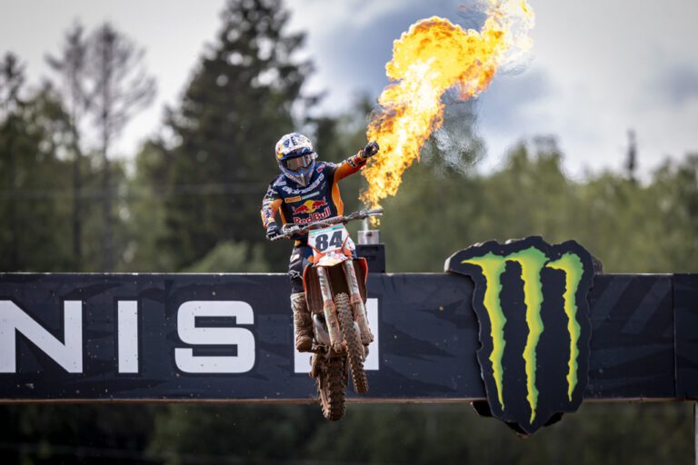 Herlings y Sacha Coenen dominan Latvia