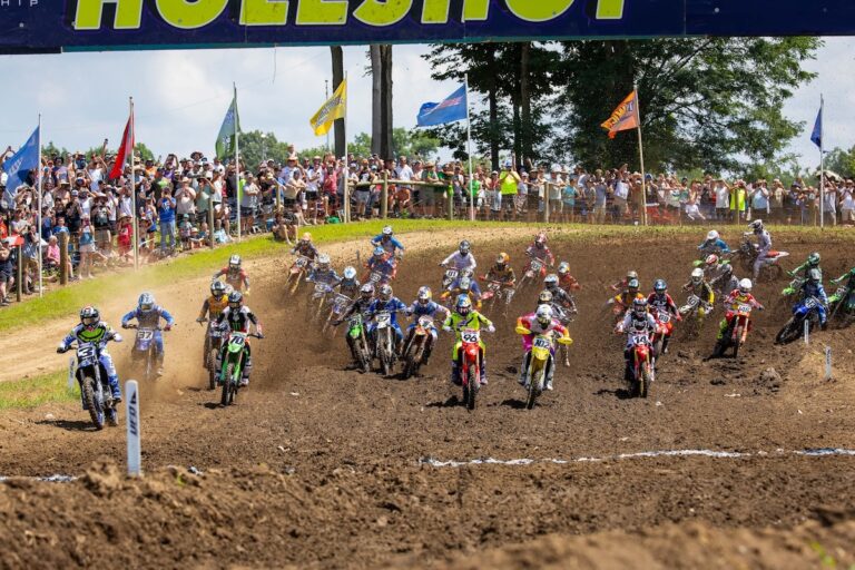 Hunta gana por primera vez en 450 Pro Motocross, Deegan siendo imbatible