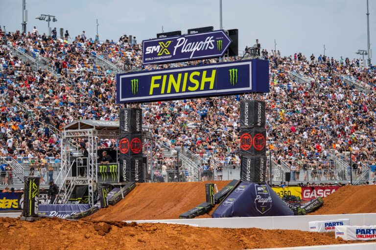 Jett Lawrence 450 y Haiden Deegan ganan el Rd1 del Campeonato Mundial de SMX